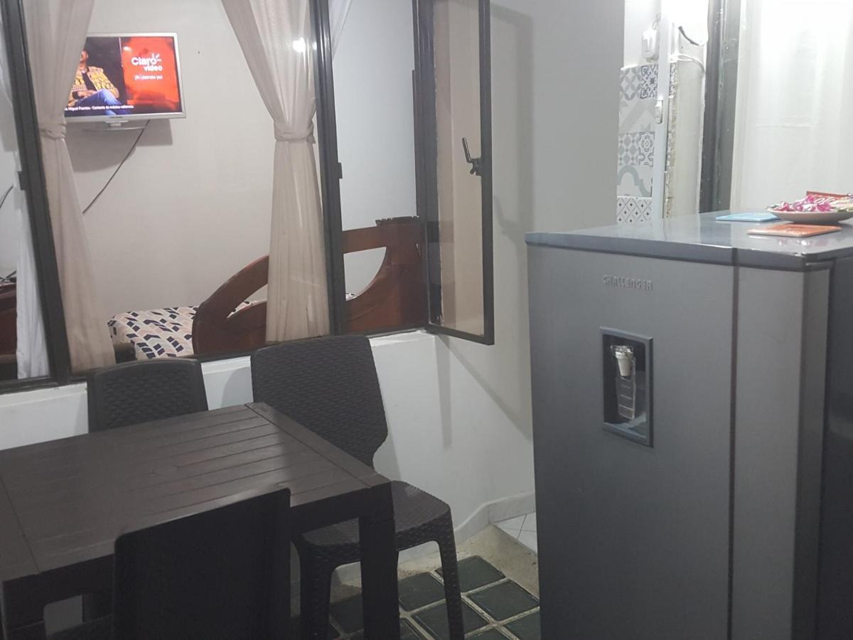 Cerca Aeropuerto, Fotos Y Huellas Visa Americana, Embajada Eeuu Apartment Bogota