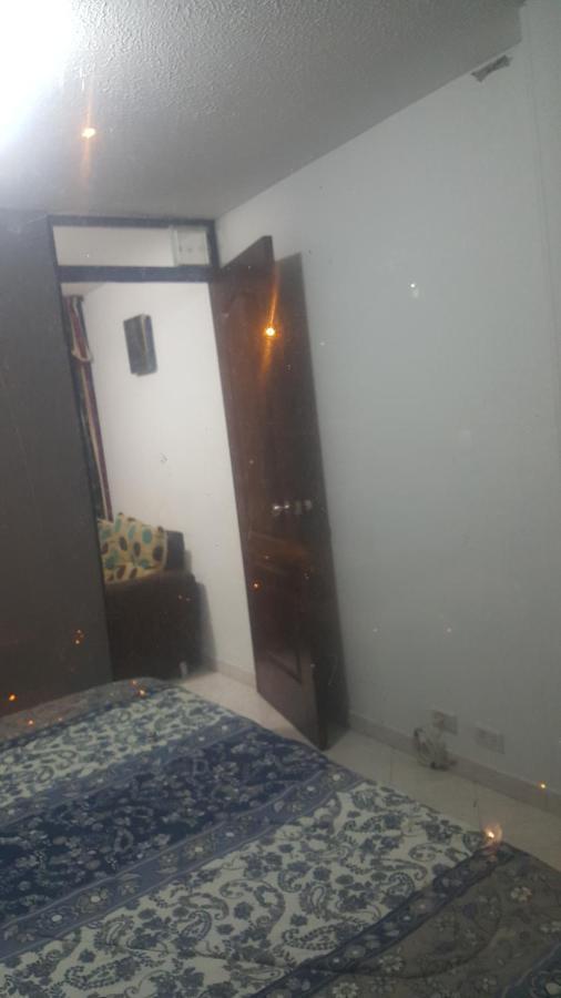 Apartment Cerca Aeropuerto, Fotos Y Huellas Visa Americana, Embajada Eeuu