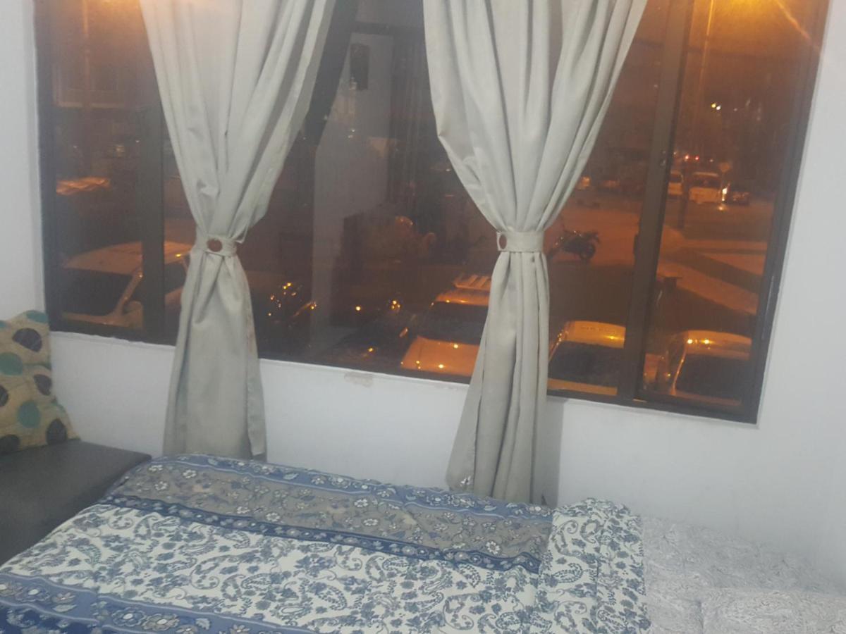 Cerca Aeropuerto, Fotos Y Huellas Visa Americana, Embajada Eeuu Apartment *